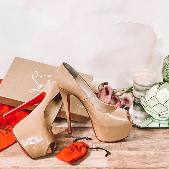 Christian Louboutin Highness - Picture 1 of 2